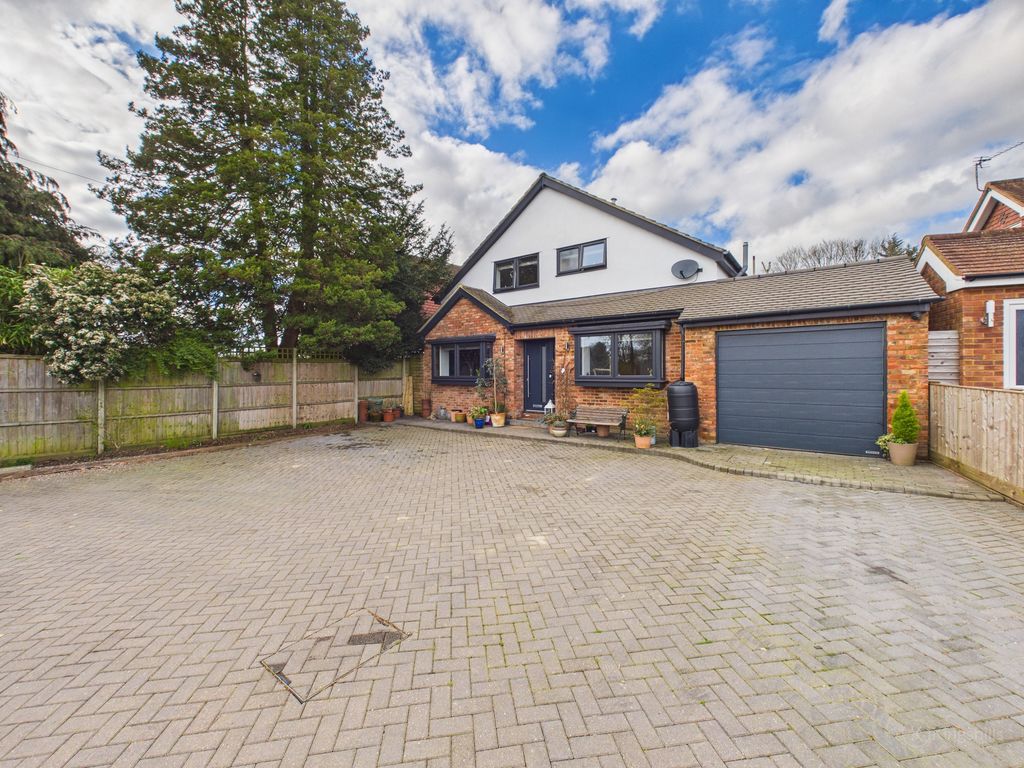 Property photo 1 of 18 The Whym