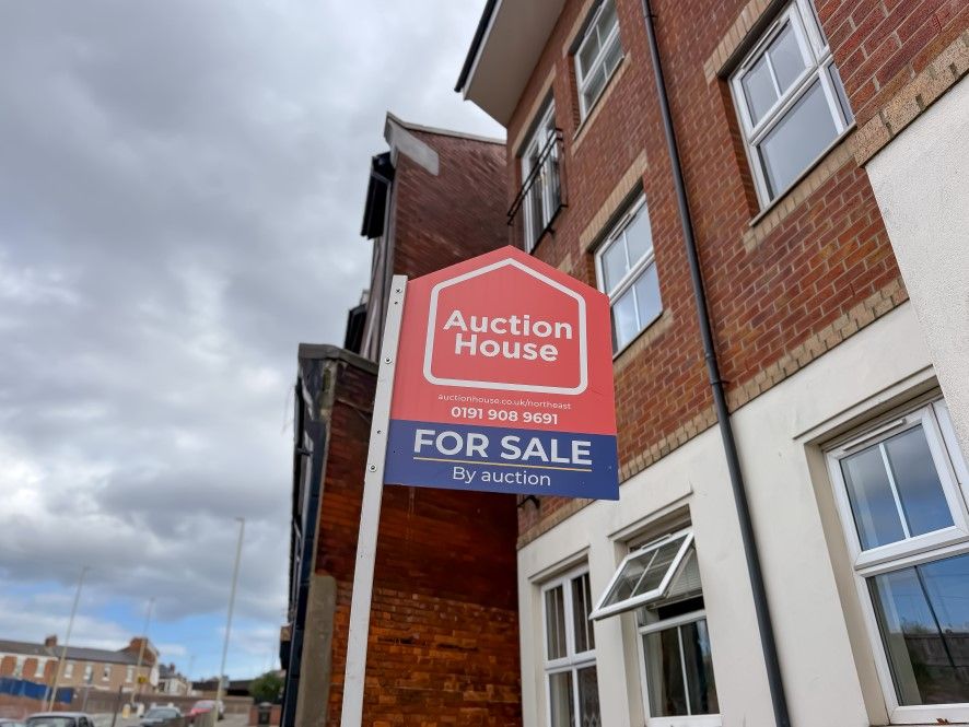 Property photo 2 of 14