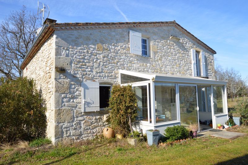 Property photo 3 of 20 Photo 16