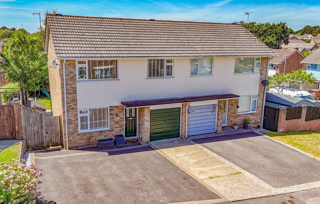 Property photo 1 of 19