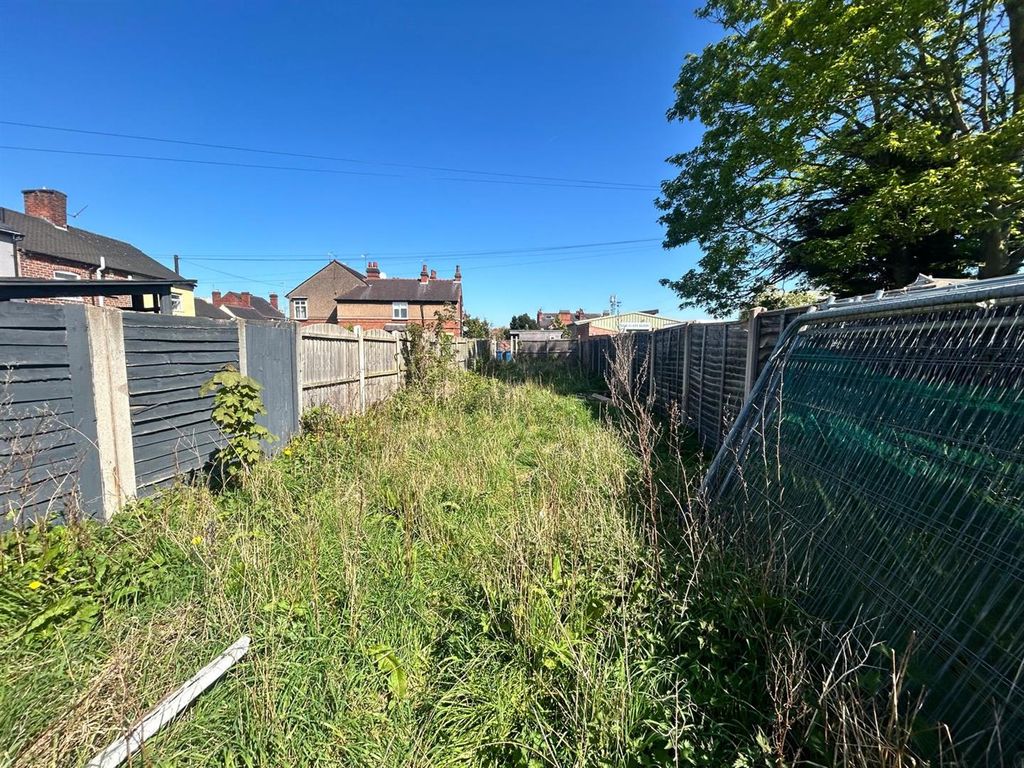 Property photo 3 of 9 Marston Road - Auction Pic 3.Jpg