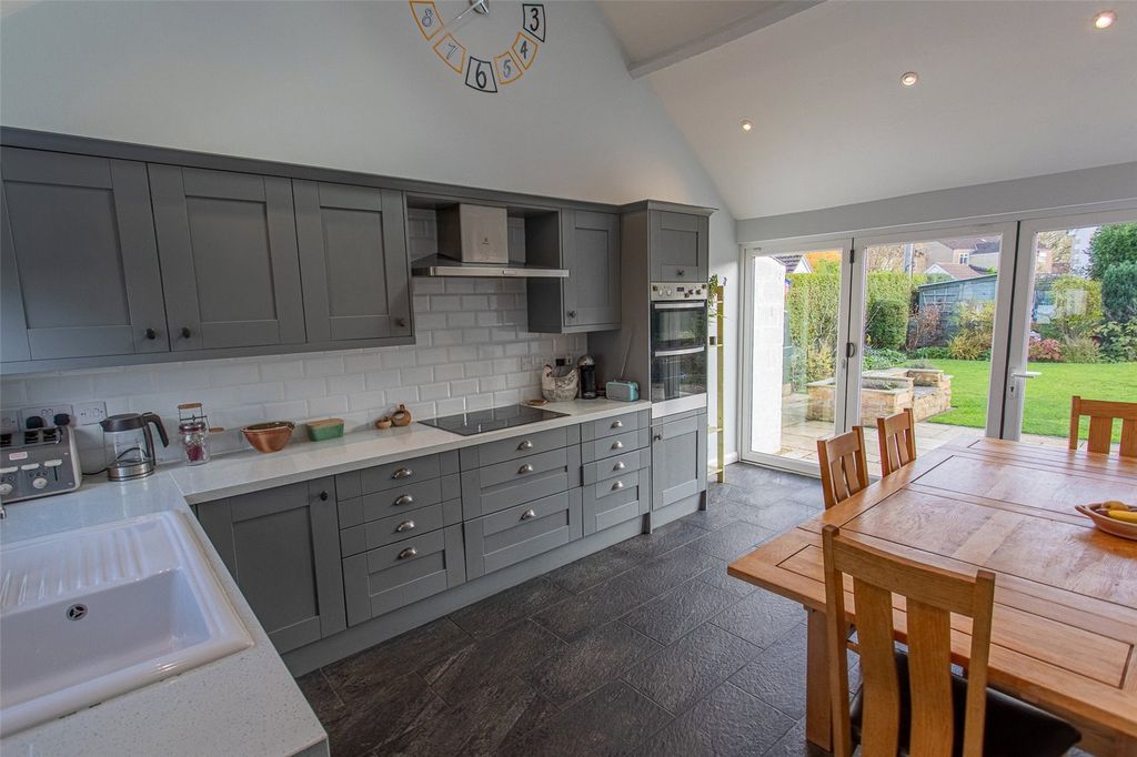 Property photo 2 of 11 Picture No. 11