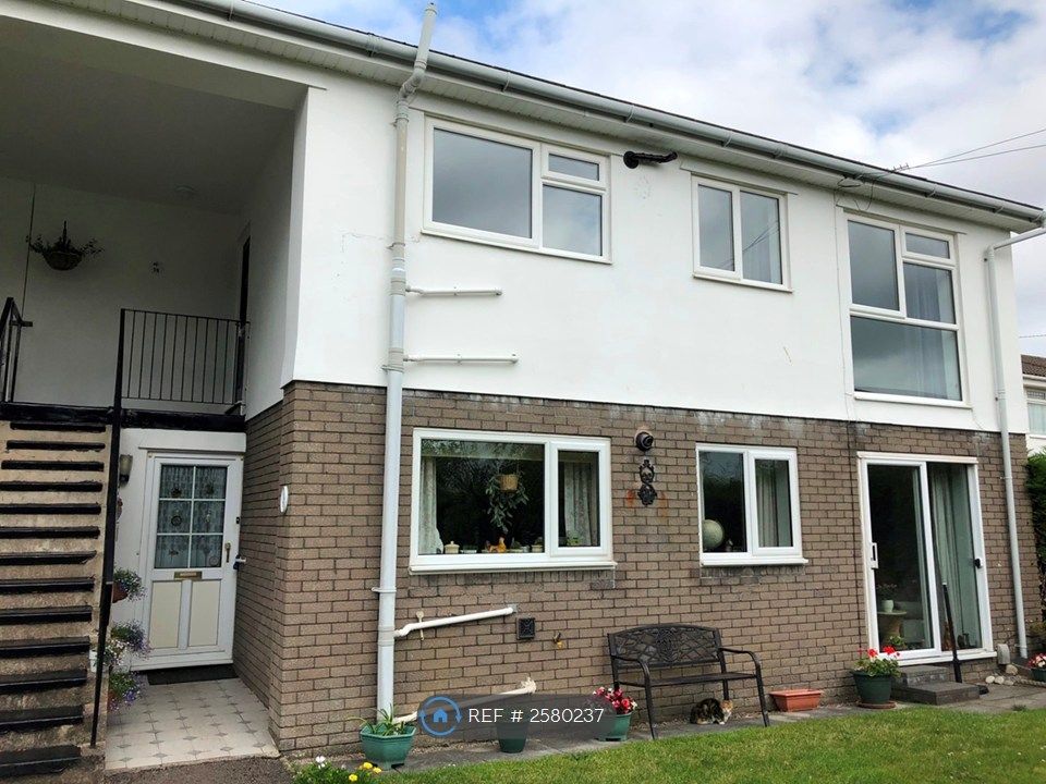 Property photo 1 of 14 External View, First Floor