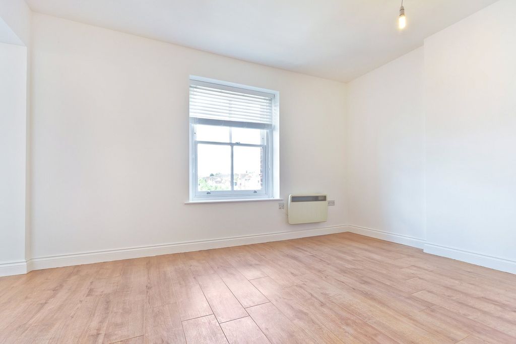 Property photo 2 of 5 Reception Room