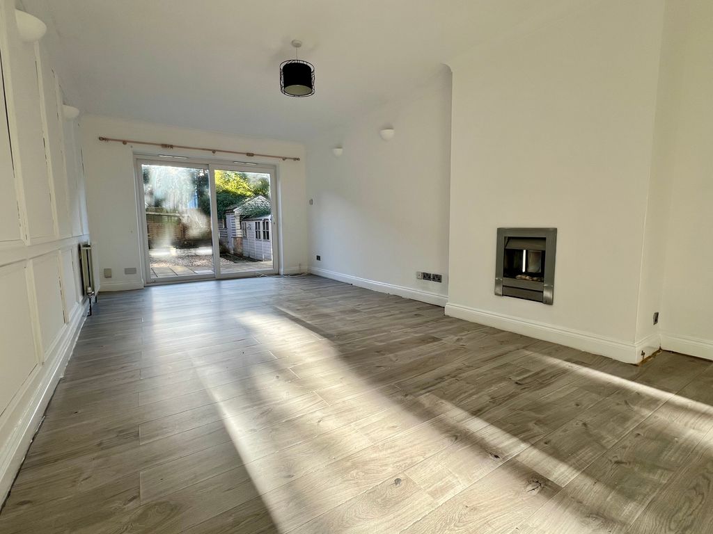 Property photo 3 of 14 Img_8030