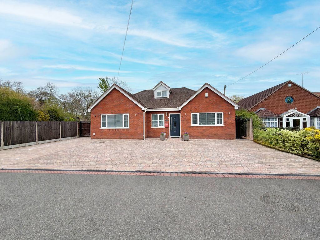 Property photo 1 of 21