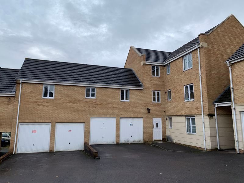 Property photo 3 of 10 Photo 4