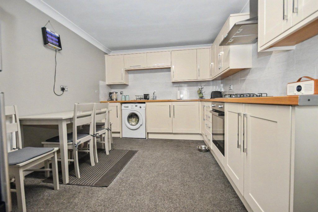 Property photo 2 of 21 Picture No. 01