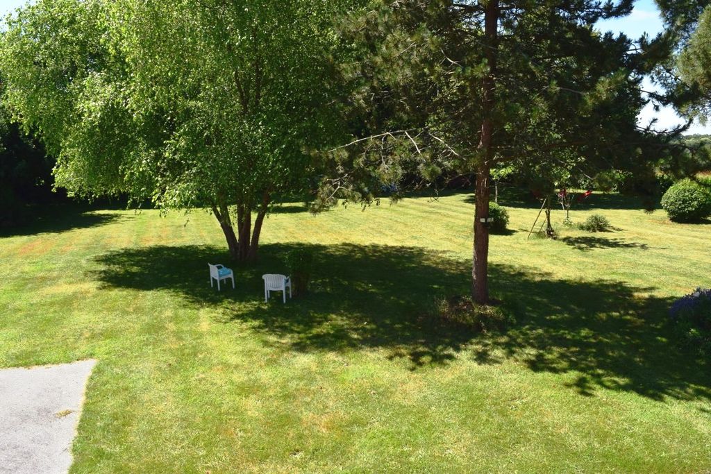 Property photo 3 of 18