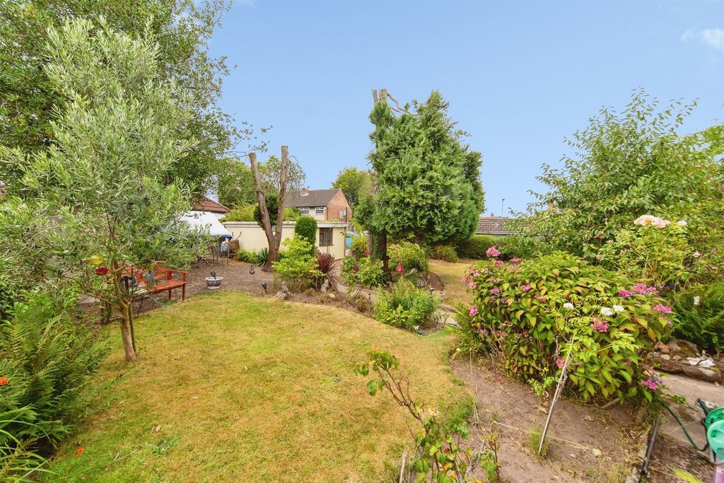 Property photo 3 of 20