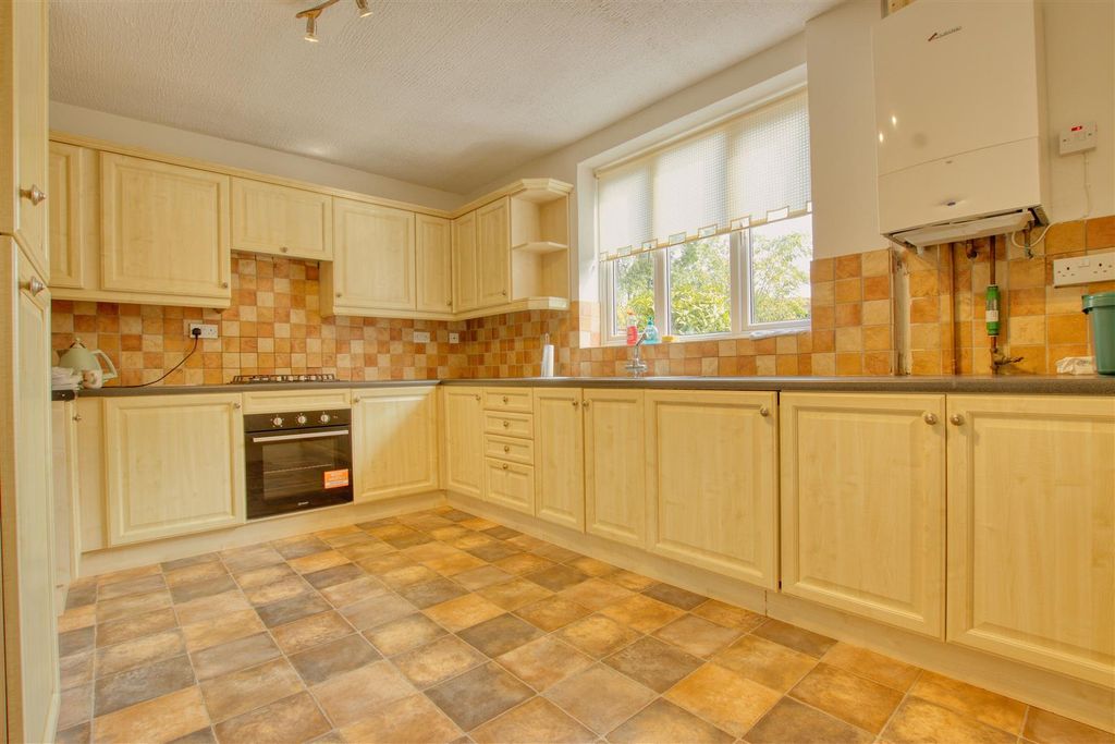 Property photo 2 of 8 5_Img_1498_5.Jpg