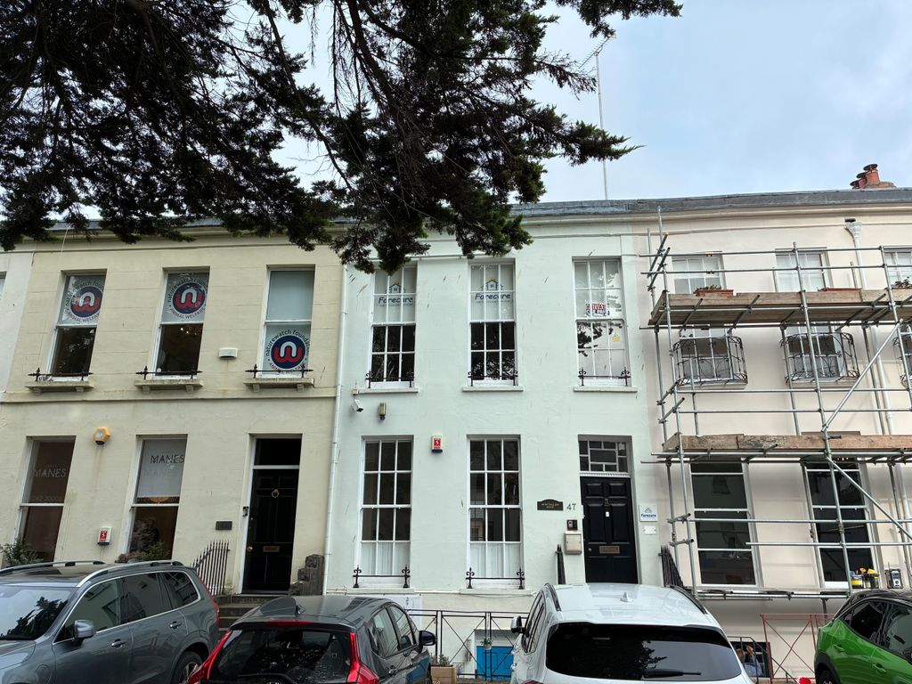 Property photo 1 of 1