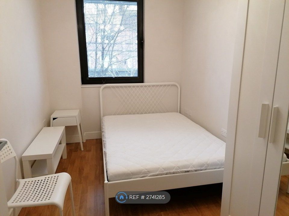 Property photo 1 of 5