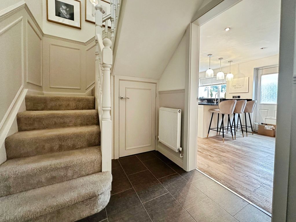 Property photo 2 of 30