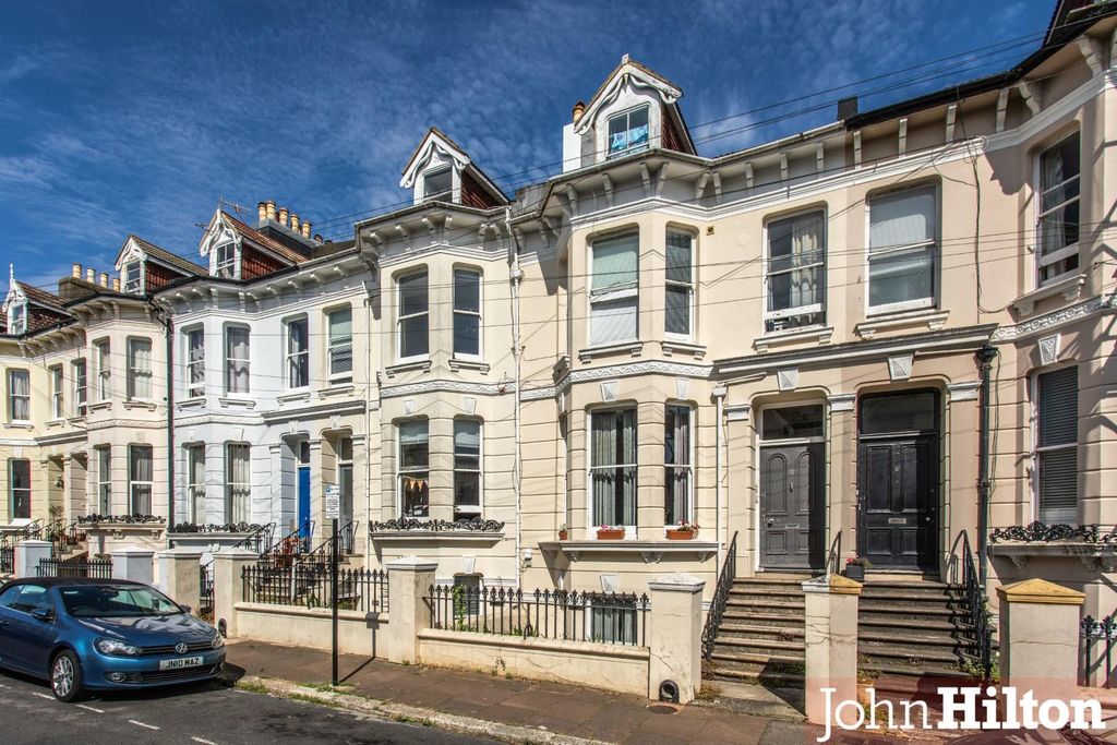 Property photo 1 of 19 Stanford Road6.Jpg