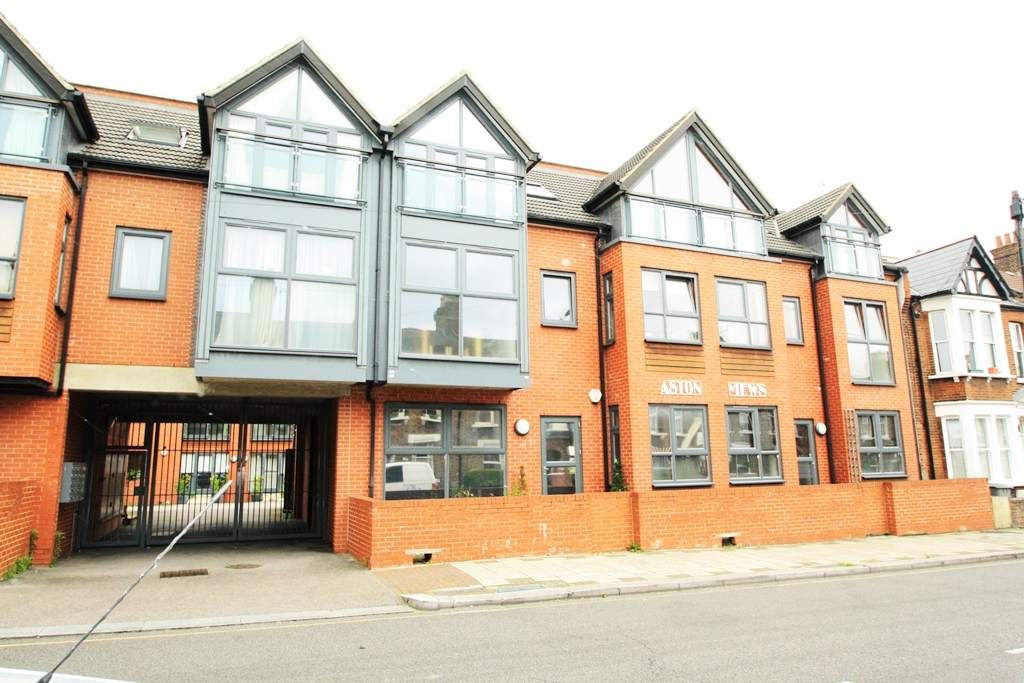 Property photo 2 of 9