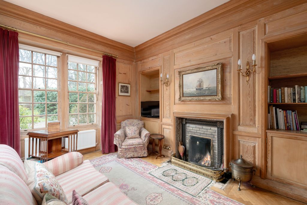 Property photo 3 of 19 Property Image 3