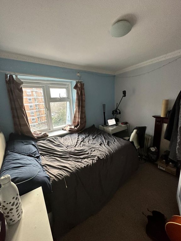 Property photo 3 of 5