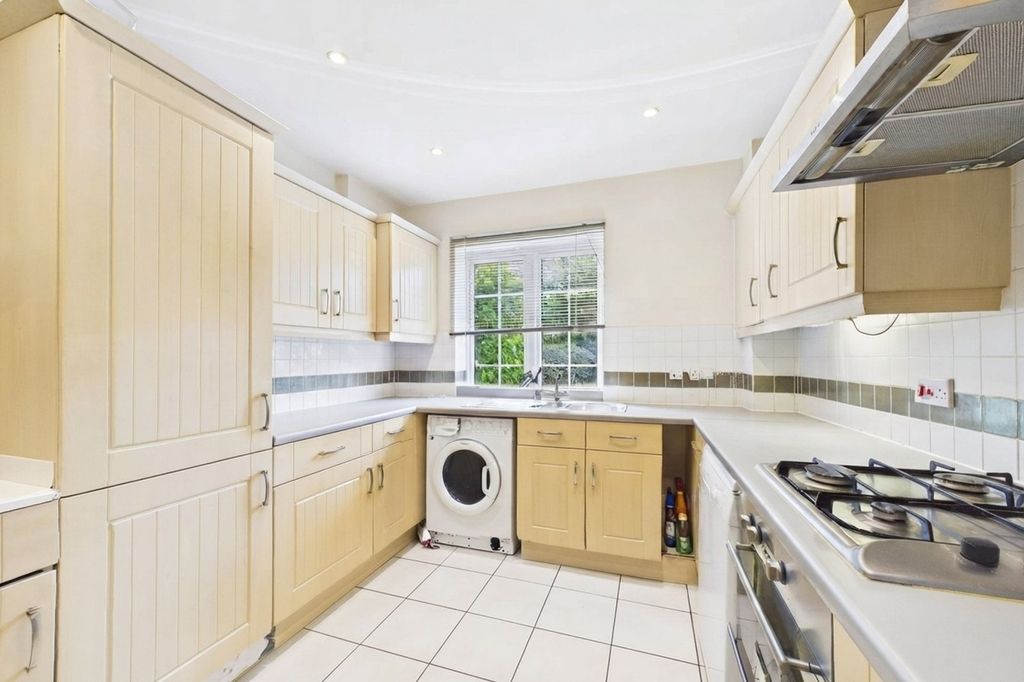 Property photo 2 of 9 Picture No. 06
