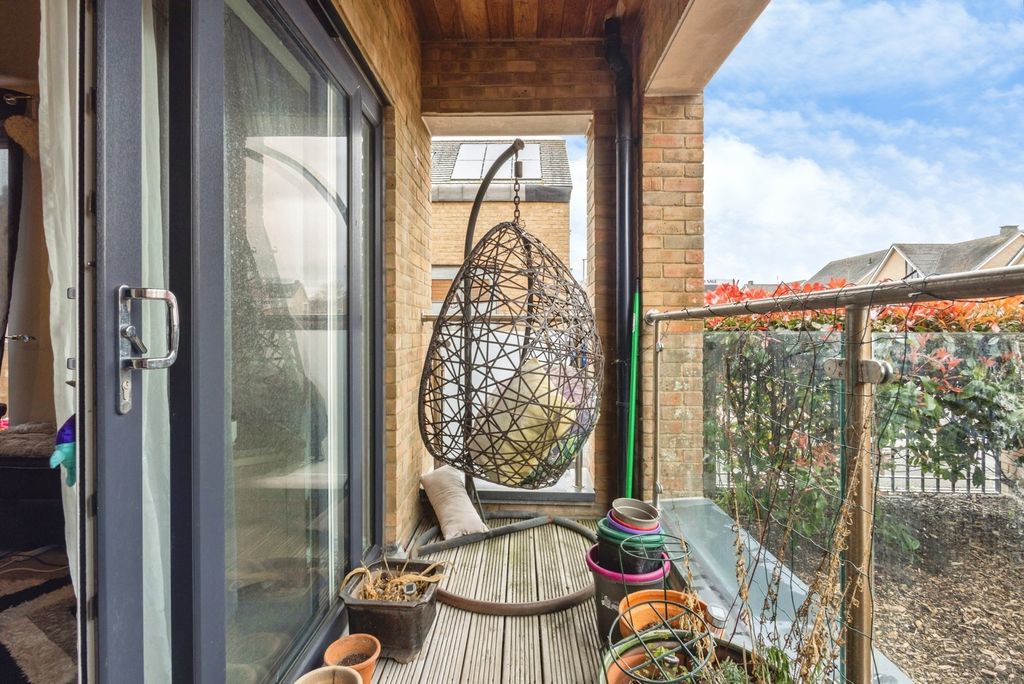 Property photo 2 of 14 Pbox-Img.Jpg