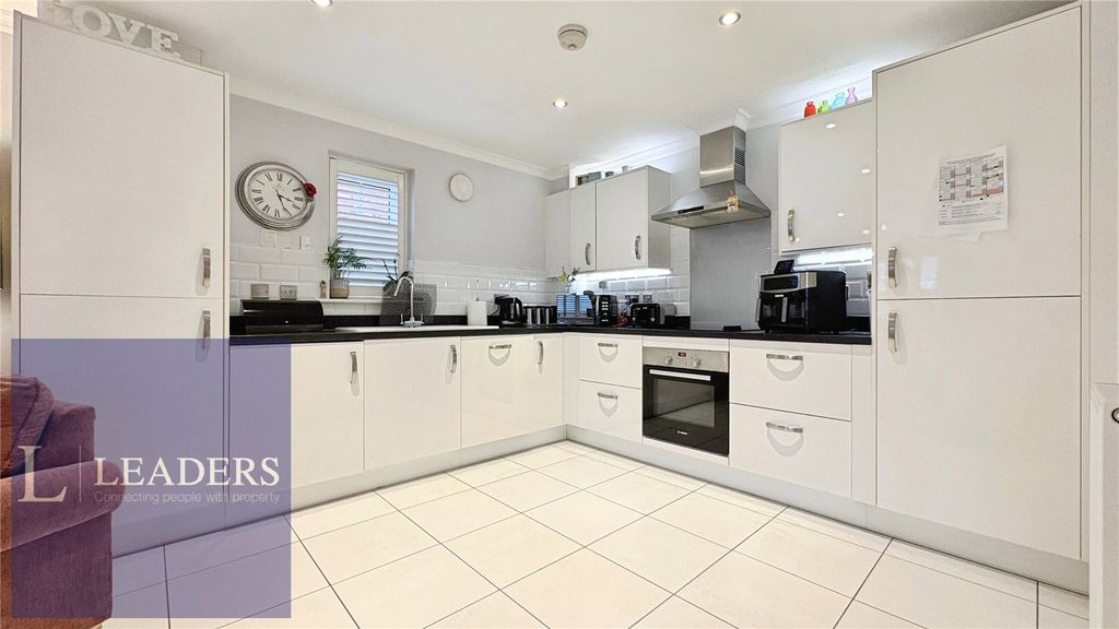 Property photo 3 of 14 Kitchen Diner Living