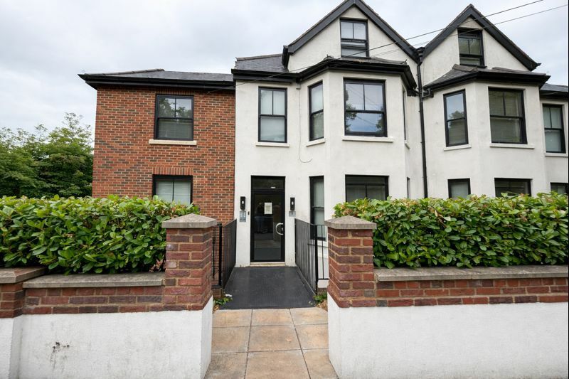 Property photo 1 of 5