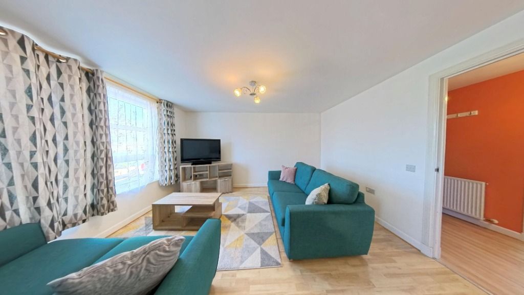 Property photo 2 of 18 Photo 2