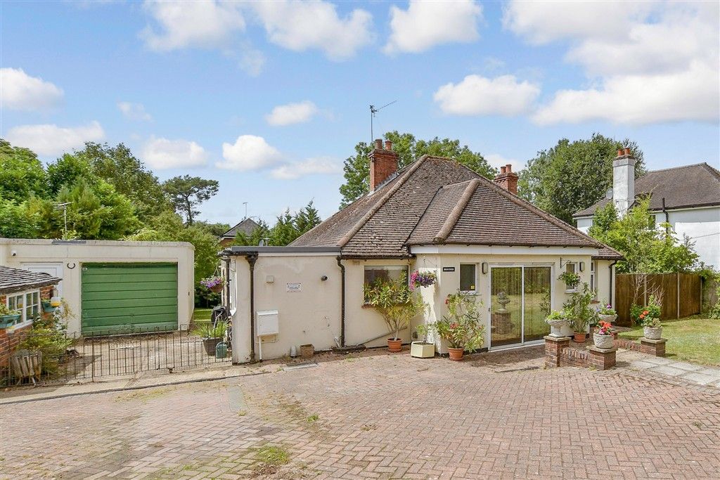 Property photo 1 of 9 External (Web)
