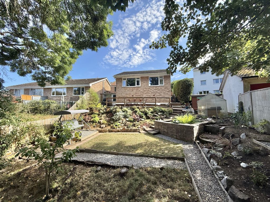 Property photo 2 of 24 Photo 23