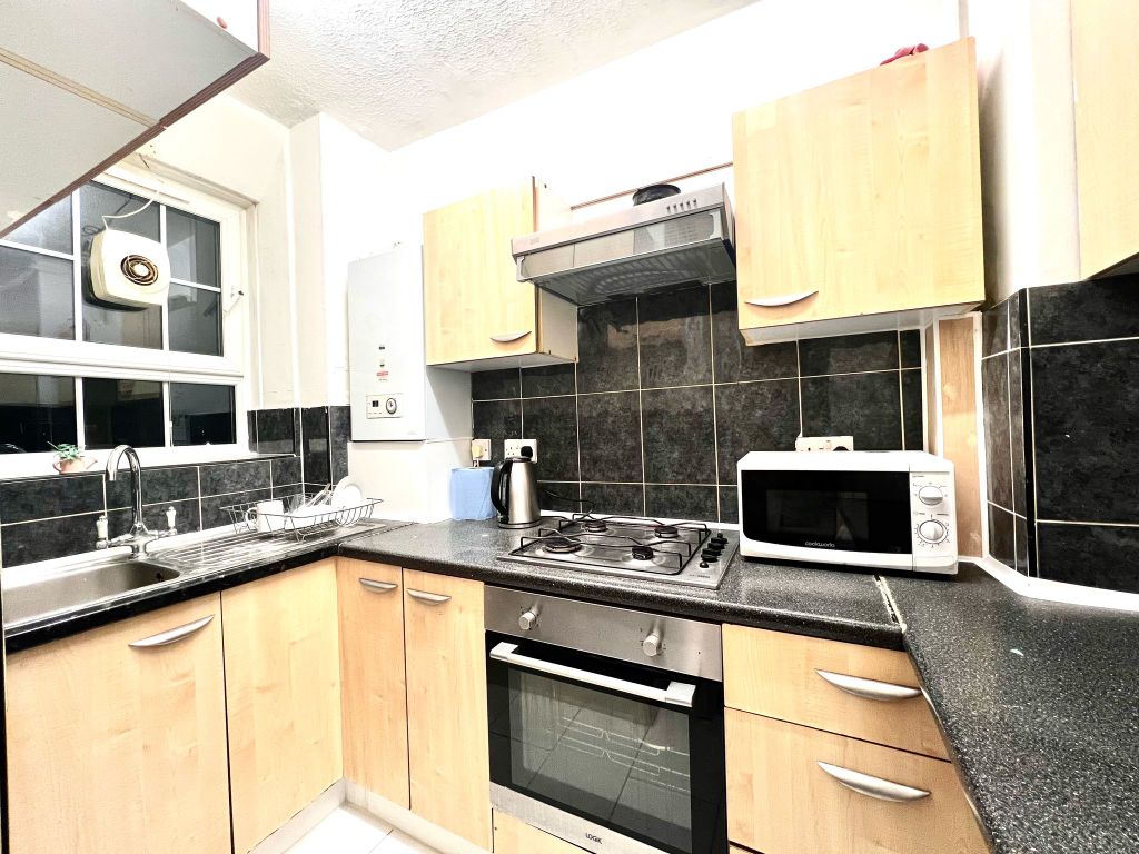 Property photo 3 of 5