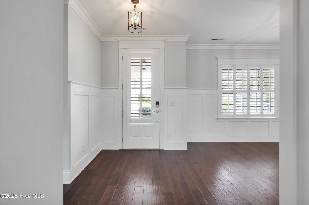 Property photo 2 of 30 <Alttext/>