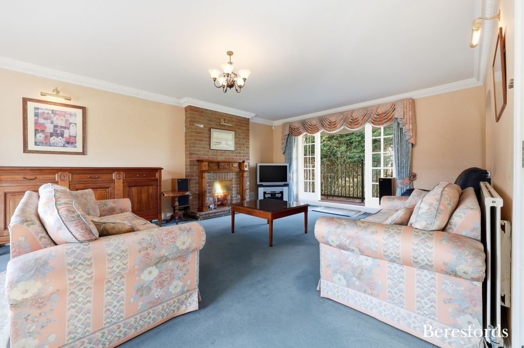 Property photo 3 of 22 Picture No. 26