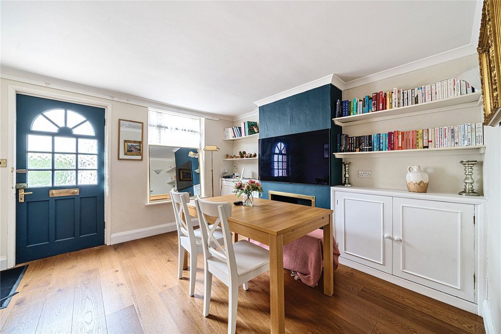 Property photo 3 of 12 Dining