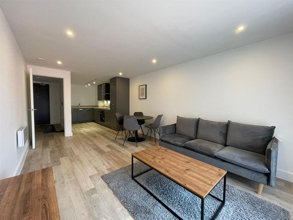 Property photo 2 of 11 Liv Rm.Jpg
