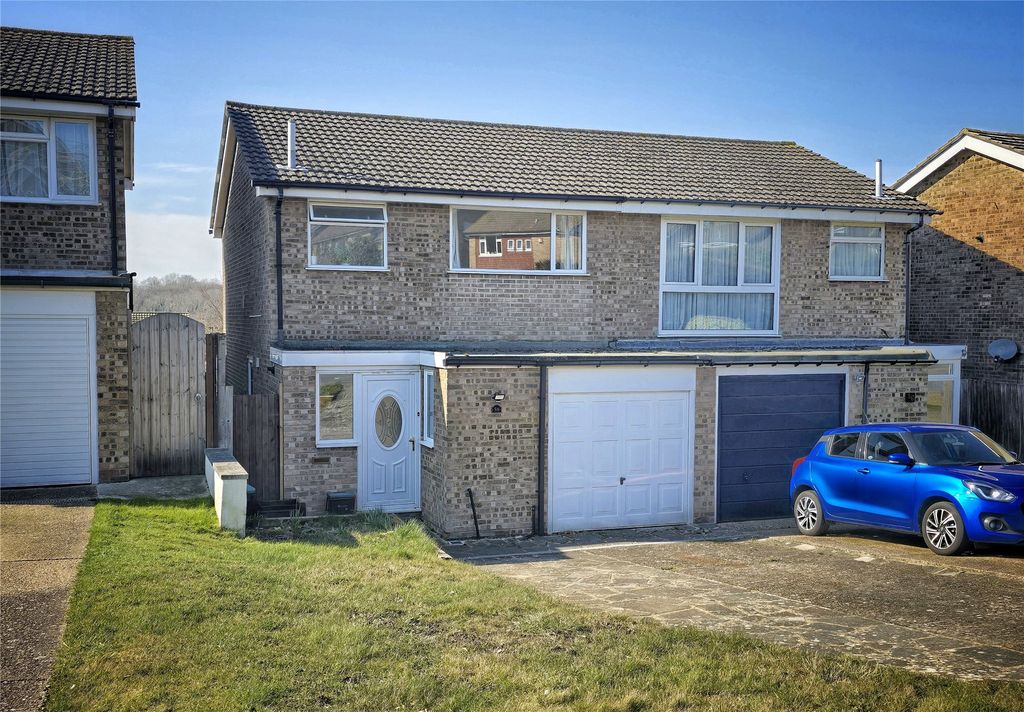 Property photo 1 of 14 Picture No. 18