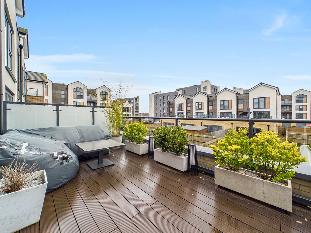 Property photo 2 of 23 Photo 19