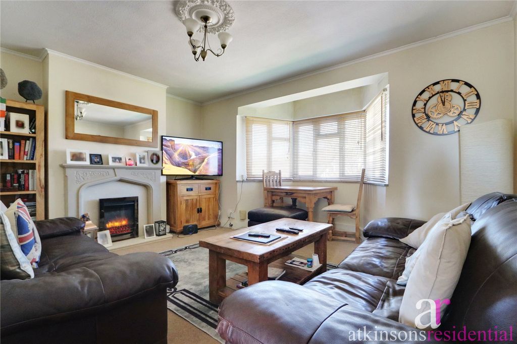 Property photo 2 of 13 Picture No. 12