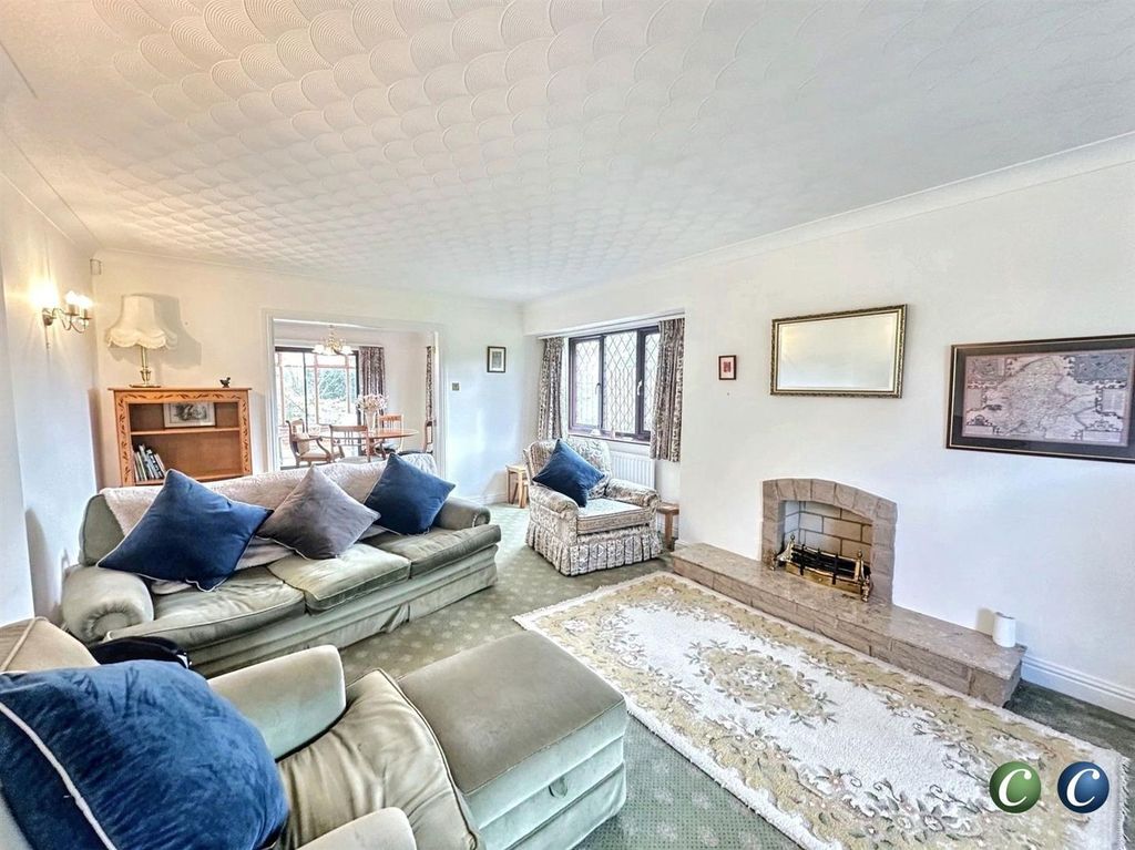 Property photo 3 of 21