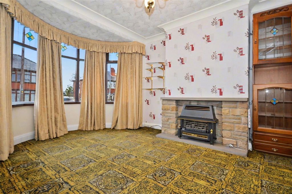 Property photo 2 of 22 Picture No. 29