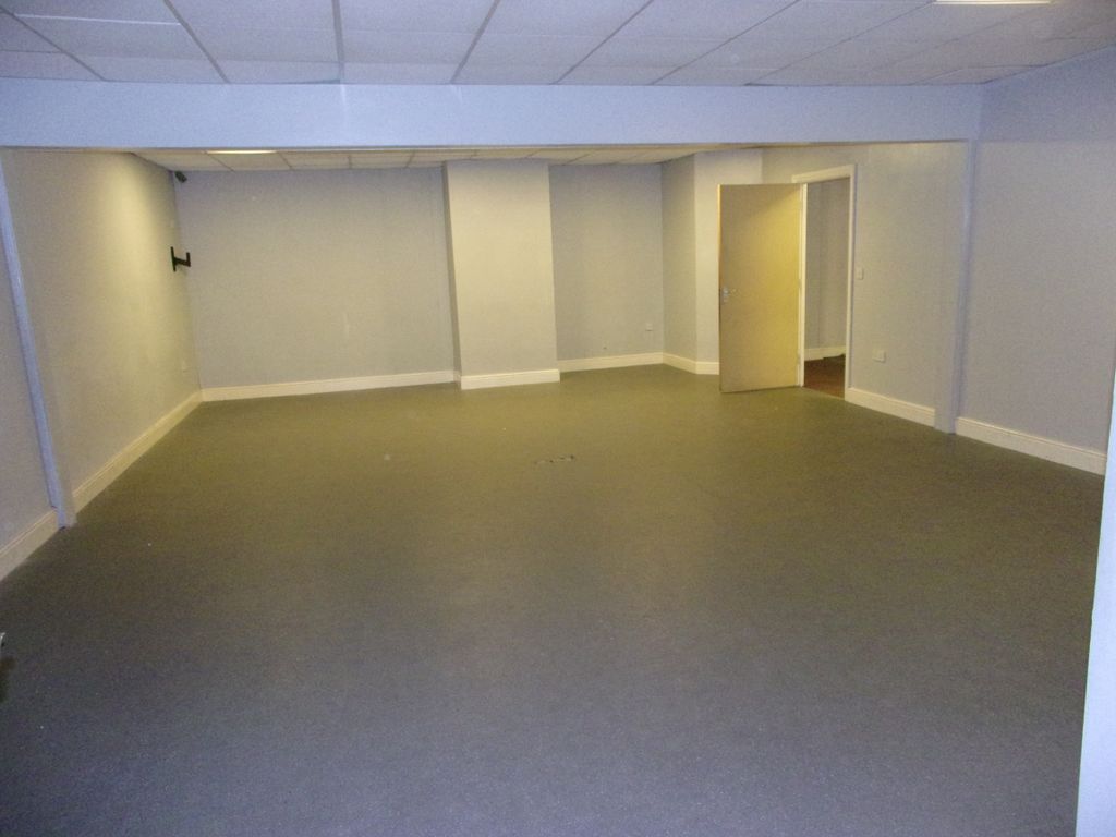 Property photo 2 of 3