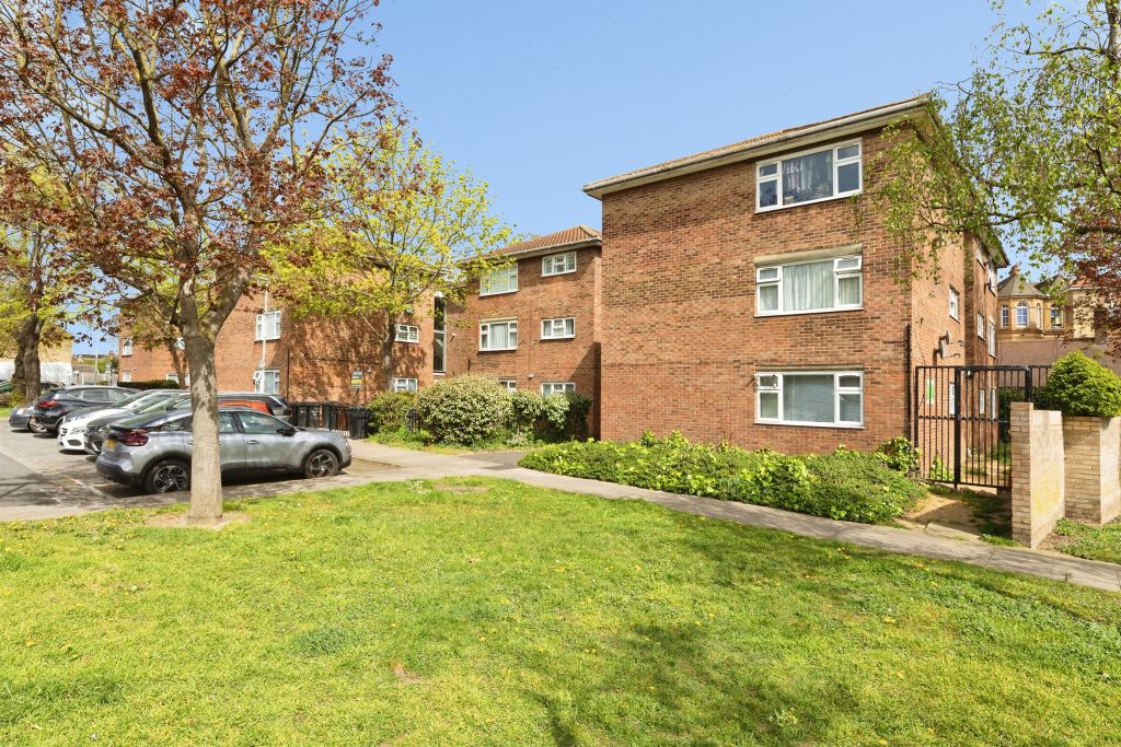 Property photo 1 of 14