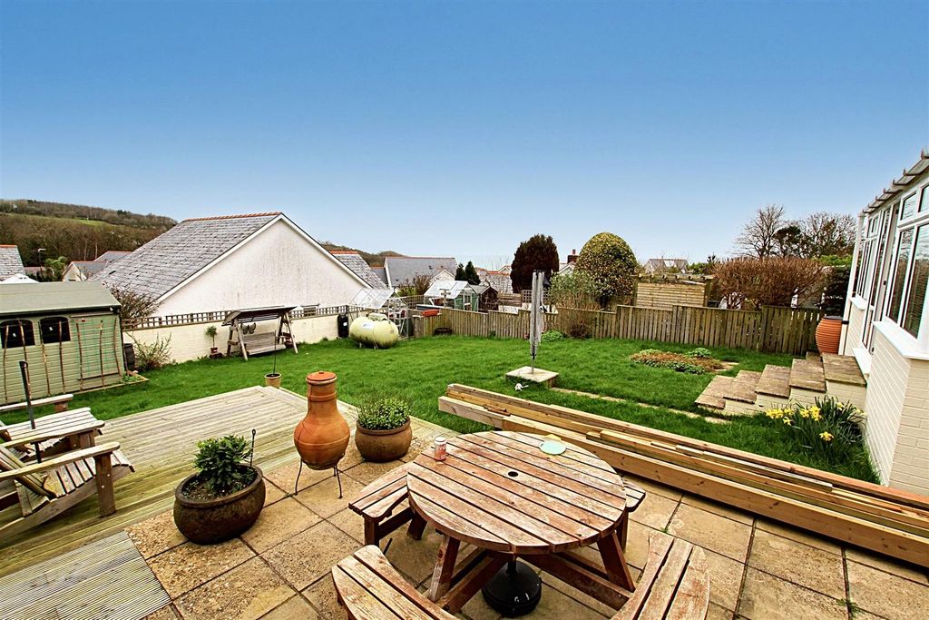Property photo 2 of 36 Rear Garden