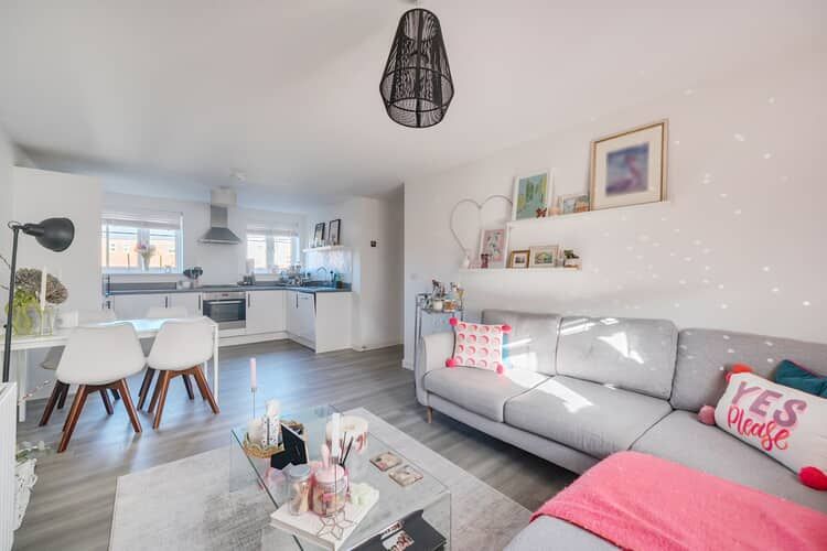 Property photo 3 of 16