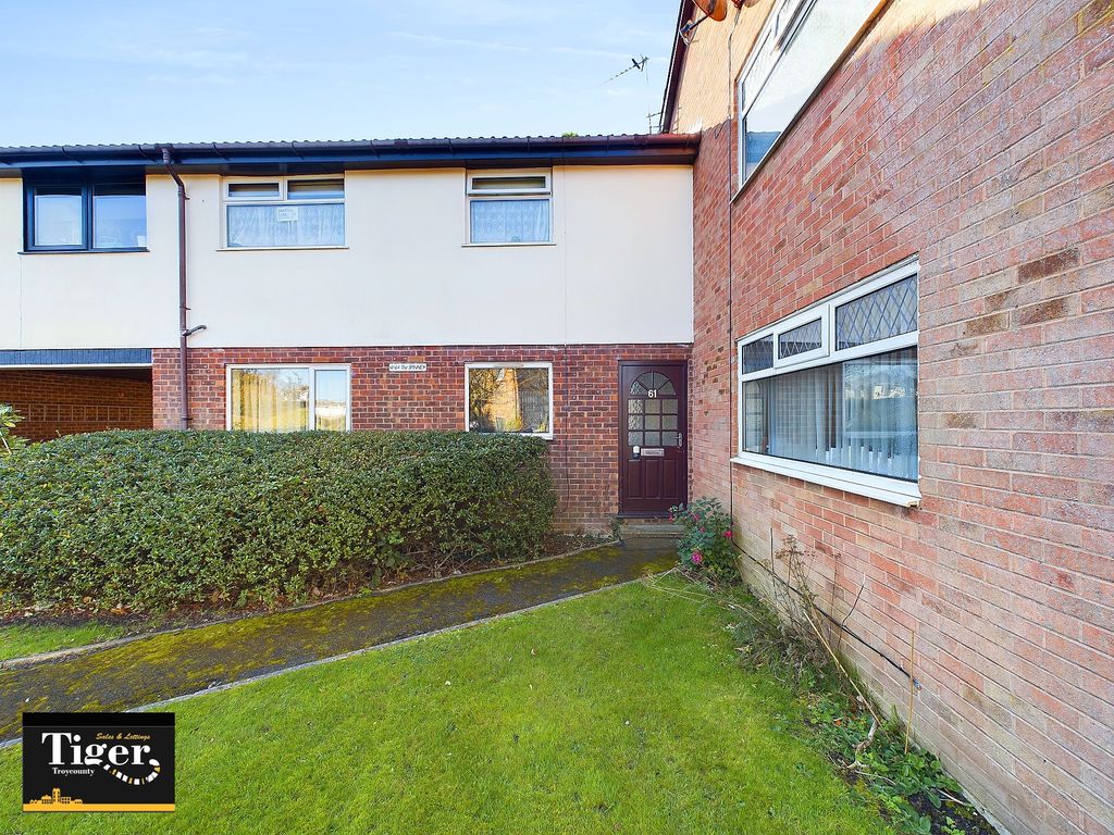 Property photo 1 of 9 Cam03440G0-Pr0176-Still011