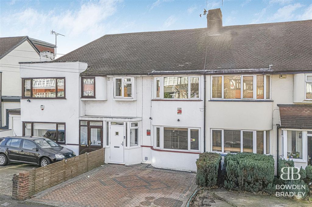 Property photo 1 of 14 Front