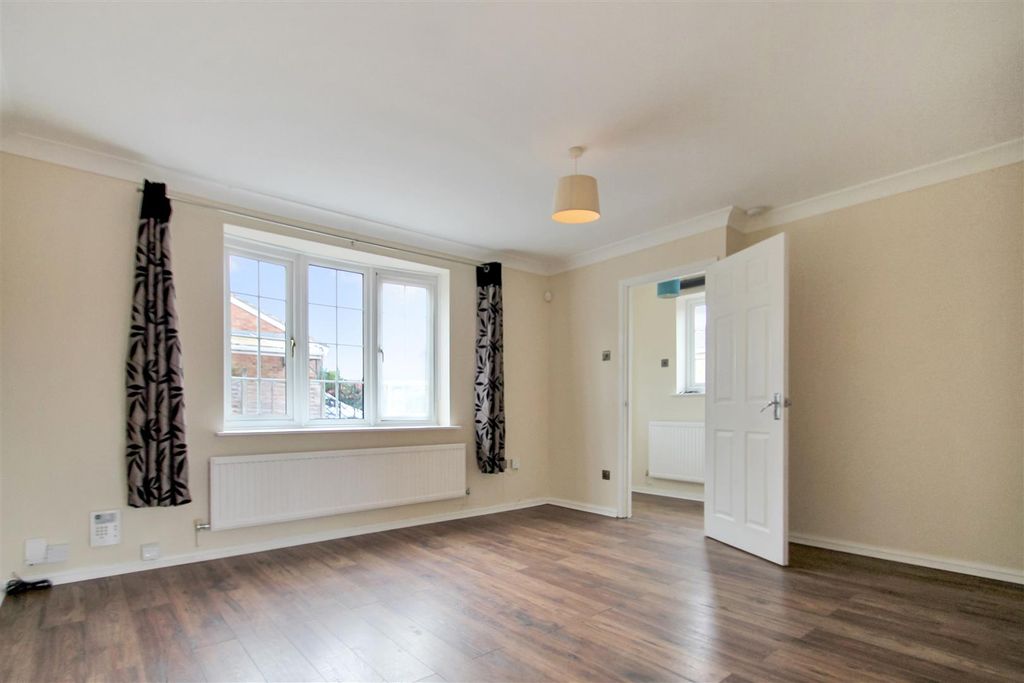 Property photo 3 of 20 Img_2399.Jpg