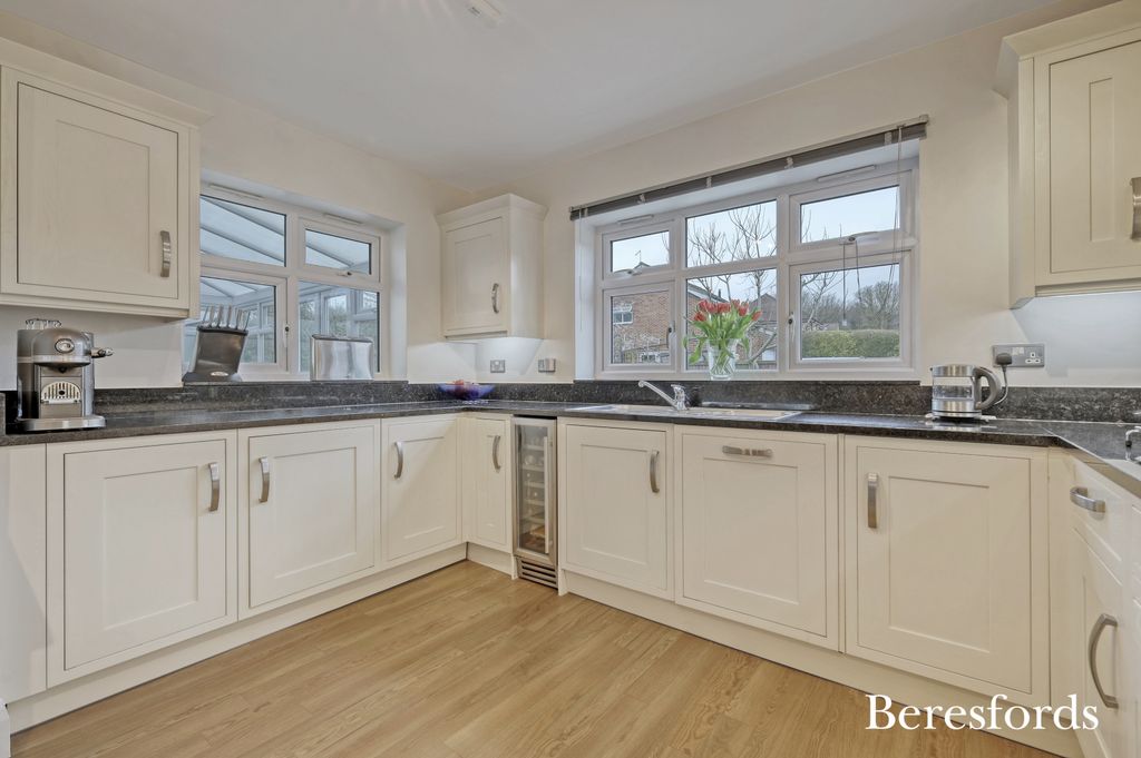 Property photo 3 of 31 Picture No. 44