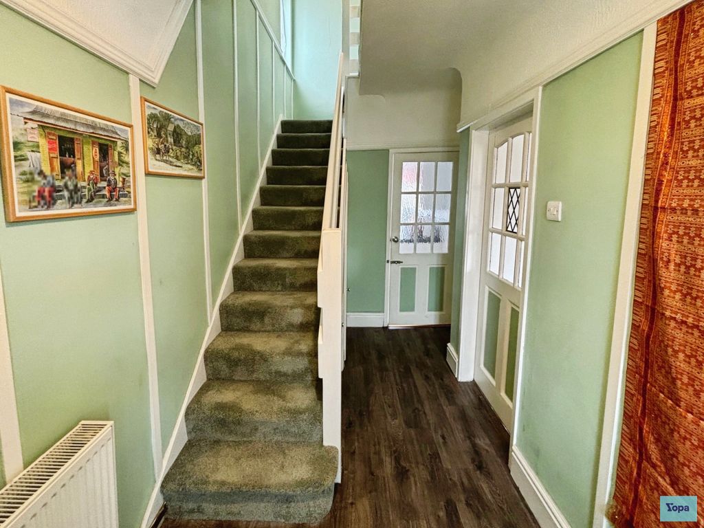 Property photo 2 of 23 2