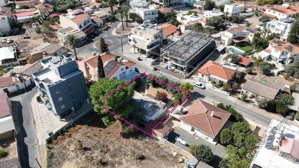 Property photo 3 of 16