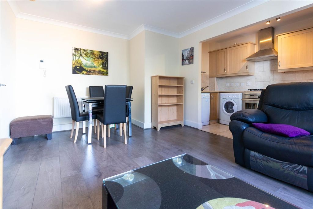 Property photo 1 of 7 Reception Room 1.Jpg